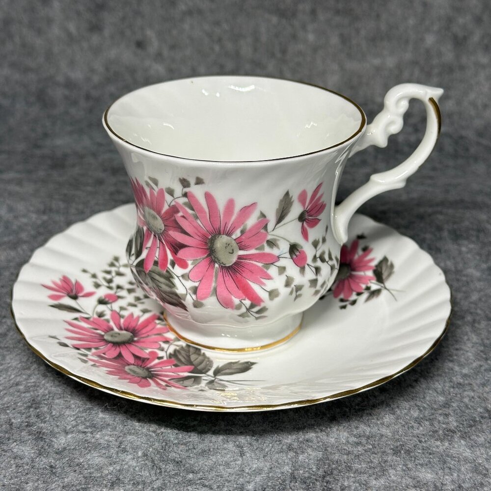 Royal Dover Bone China Tea Cup & Saucer - Vintage - Floral - Made in England